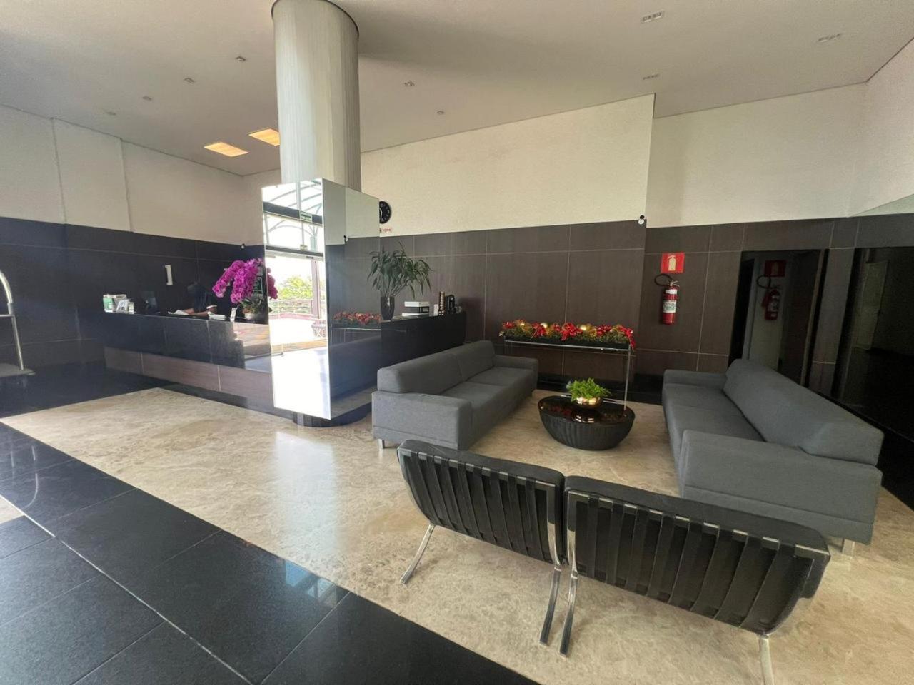 Flat Piemonte Hotell Nova Lima Exteriör bild